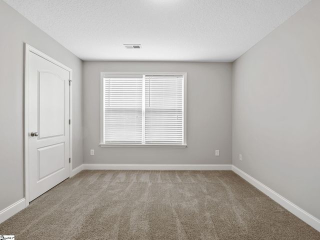 319 Kelly Farm Road, Moore, SC 29369