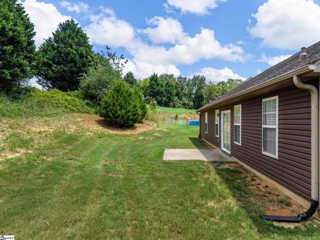 319 Kelly Farm Road, Moore, SC 29369