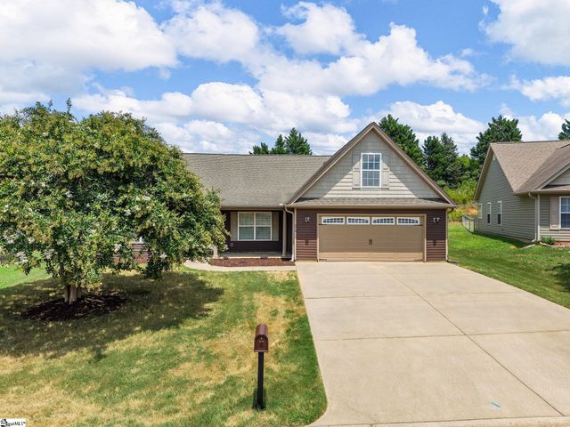 319 Kelly Farm Road, Moore, SC 29369