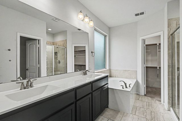 9040 Twin Mills Boulevard, Fort Worth, TX 76179
