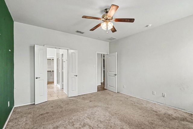 9040 Twin Mills Boulevard, Fort Worth, TX 76179
