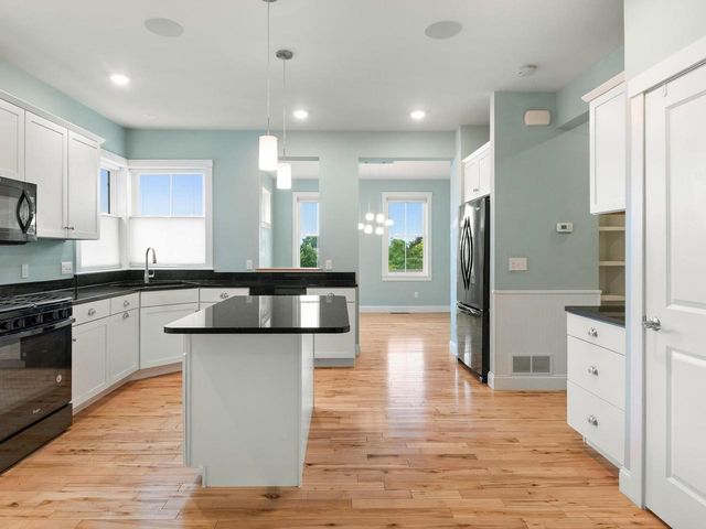 61 Preserve Road, South Burlington, VT 05403