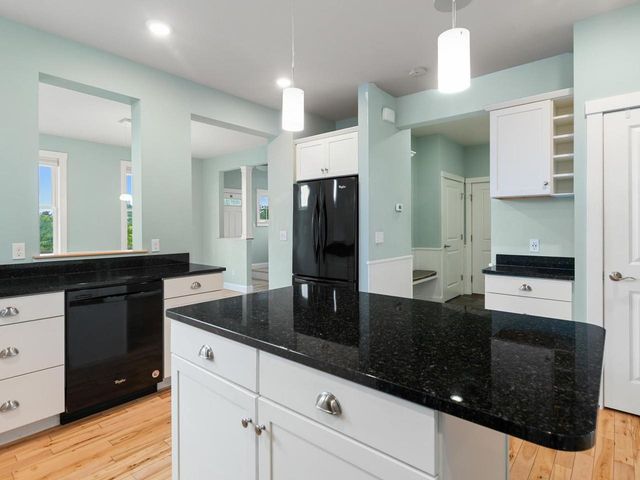 61 Preserve Road, South Burlington, VT 05403