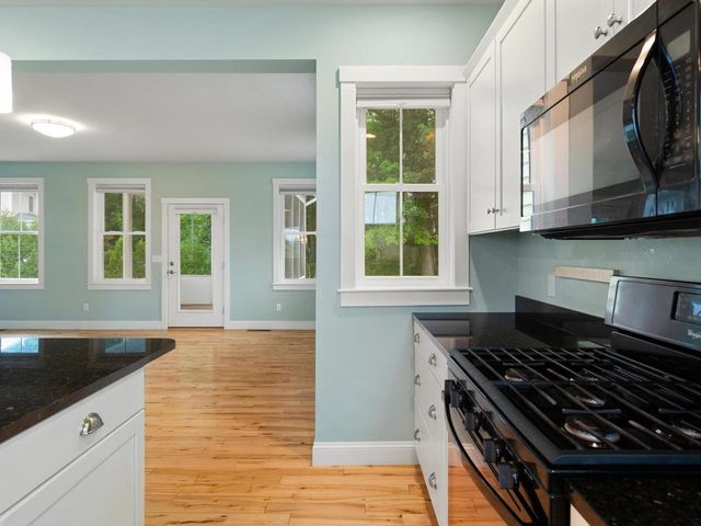 61 Preserve Road, South Burlington, VT 05403