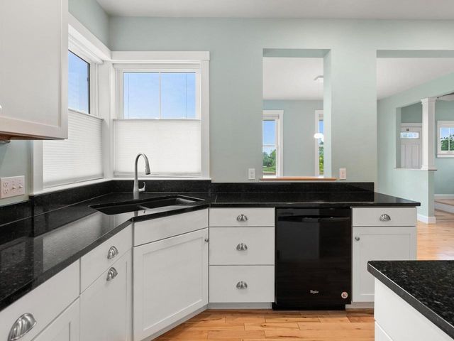 61 Preserve Road, South Burlington, VT 05403