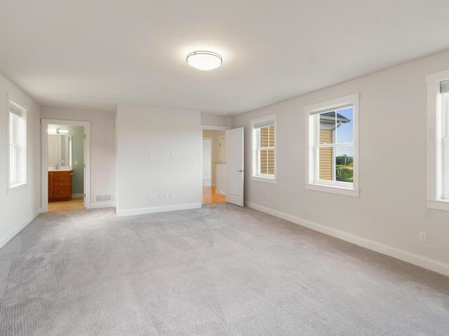 61 Preserve Road, South Burlington, VT 05403