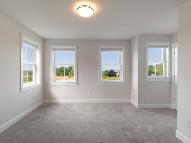 61 Preserve Road, South Burlington, VT 05403