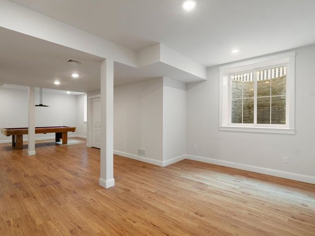 61 Preserve Road, South Burlington, VT 05403