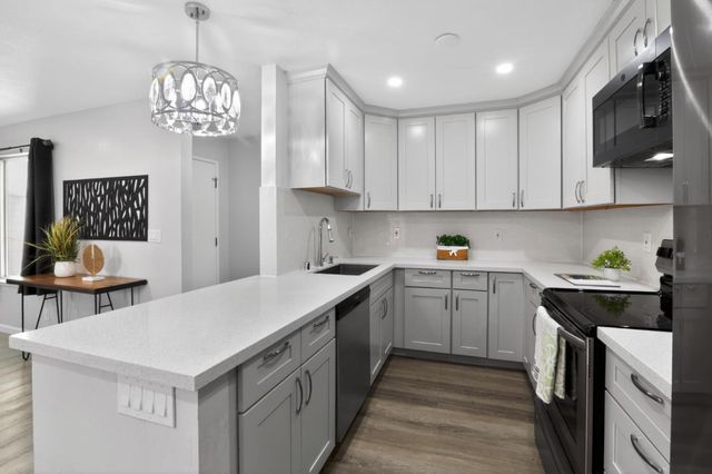 2520 Roblar Lane, Santa Clara, CA 95051