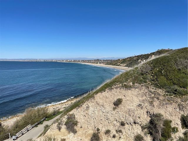 2825 Via Anacapa, Palos Verdes Estates, CA 90274