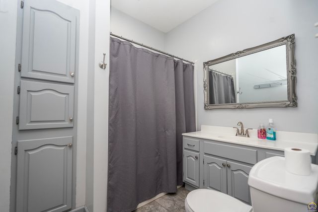 625 Wisconsin AVE, Holton, KS 66436