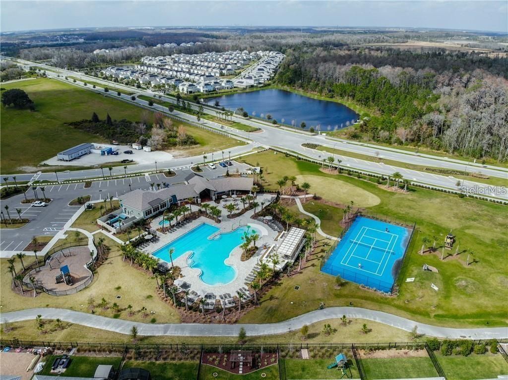 Image 28 of property listing at 11701 FICTION AVENUE, Orlando, FL 32832