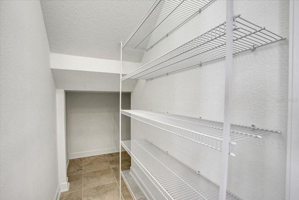 Image 10 of property listing at 11701 FICTION AVENUE, Orlando, FL 32832