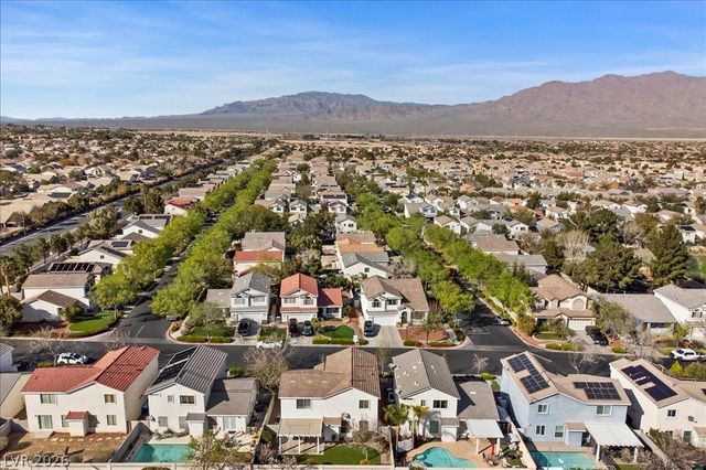 7931 Meandering Path Avenue, Las Vegas, NV 89131