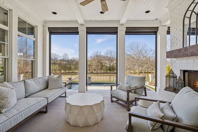 8523 Heirloom Blvd, College Grove, TN 37046