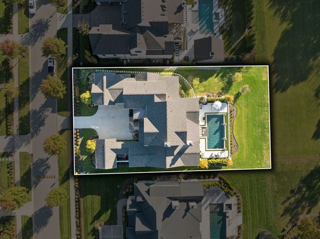 8523 Heirloom Blvd, College Grove, TN 37046