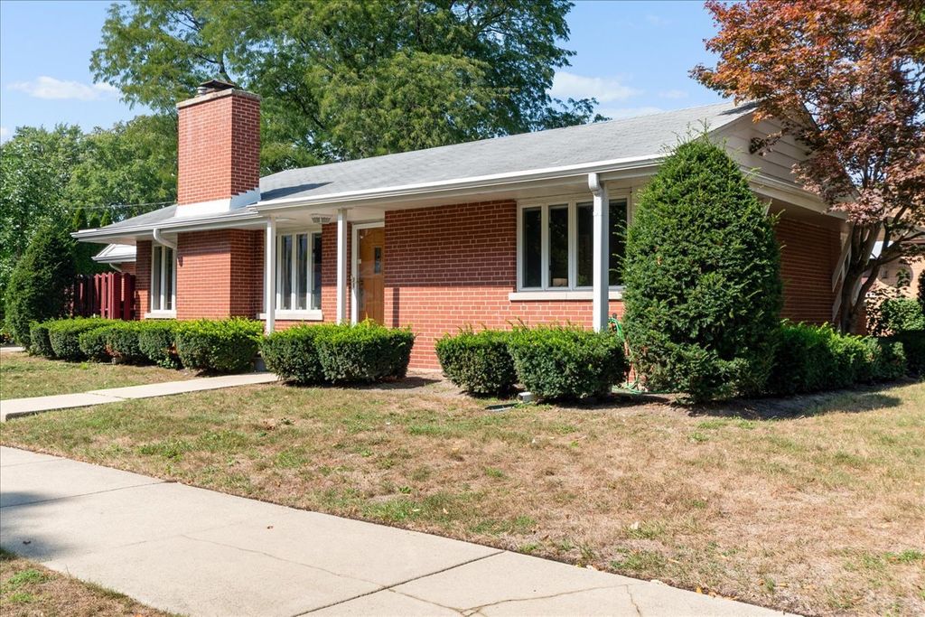 3902 Greenleaf Street, Skokie, IL 60076 — photo 3