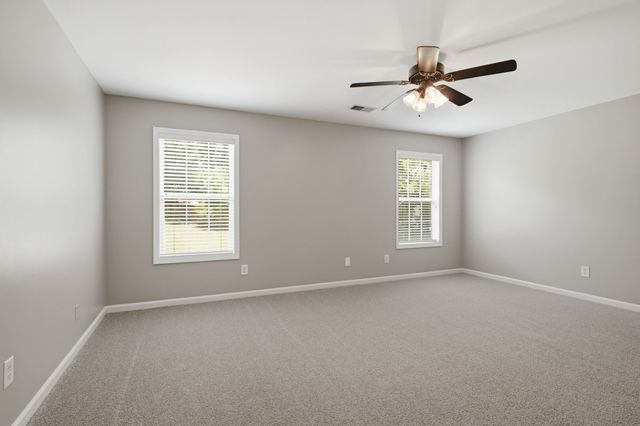 112 Buckhaven Ct, Hendersonville, TN 37075