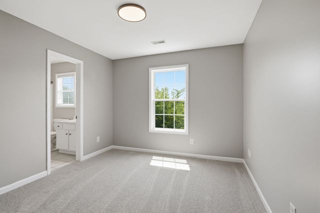 112 Buckhaven Ct, Hendersonville, TN 37075