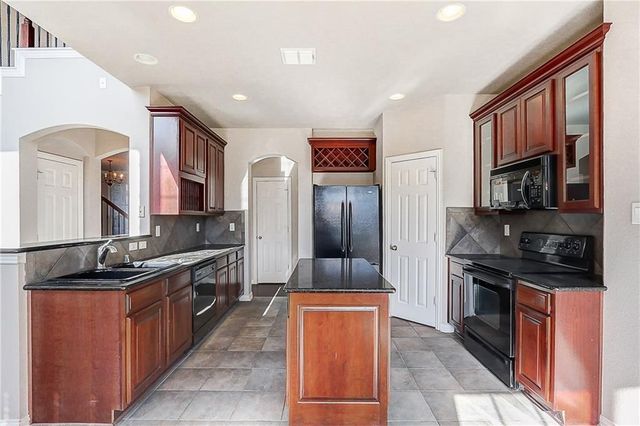 1708 Brookview Drive, Carrollton, TX 75007