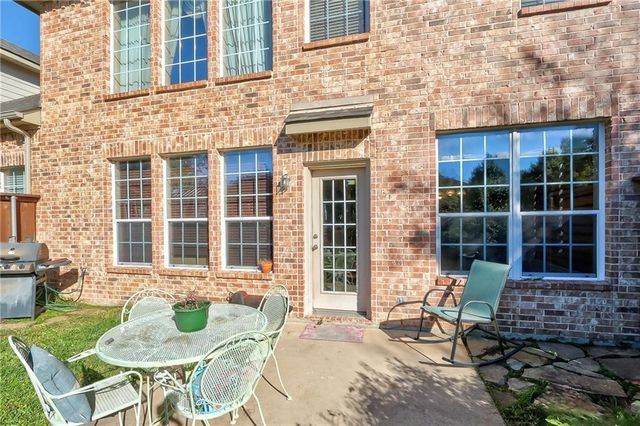 1708 Brookview Drive, Carrollton, TX 75007