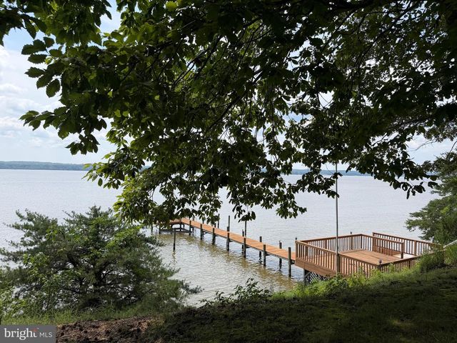 12575 SHORE PL, Nanjemoy, MD 20662