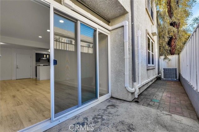 18620 Hatteras 169, Tarzana (los Angeles), CA 91356