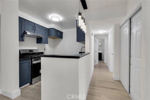 18620 Hatteras 169, Tarzana (los Angeles), CA 91356