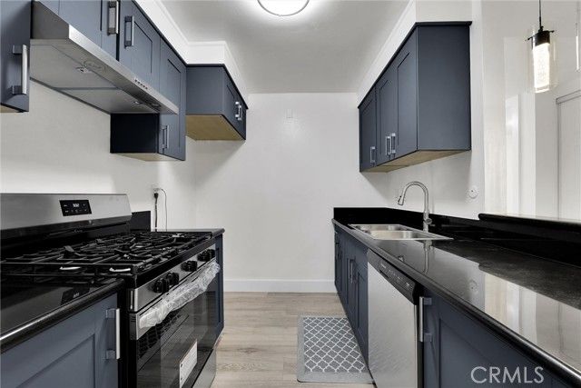 18620 Hatteras 169, Tarzana (los Angeles), CA 91356