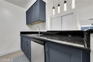 18620 Hatteras 169, Tarzana (los Angeles), CA 91356