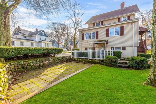 148 Beech Ave, Melrose, MA 02176