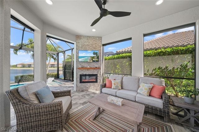 9400 Montelanico LOOP, Naples, FL 34119