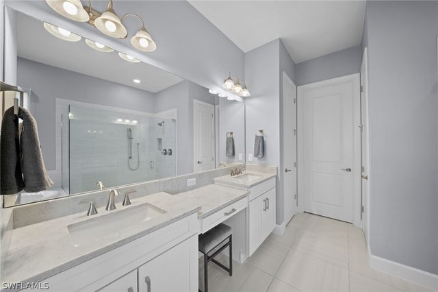 9400 Montelanico LOOP, Naples, FL 34119