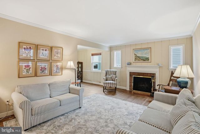 5803 CLEVES LN, Bethesda, MD 20816