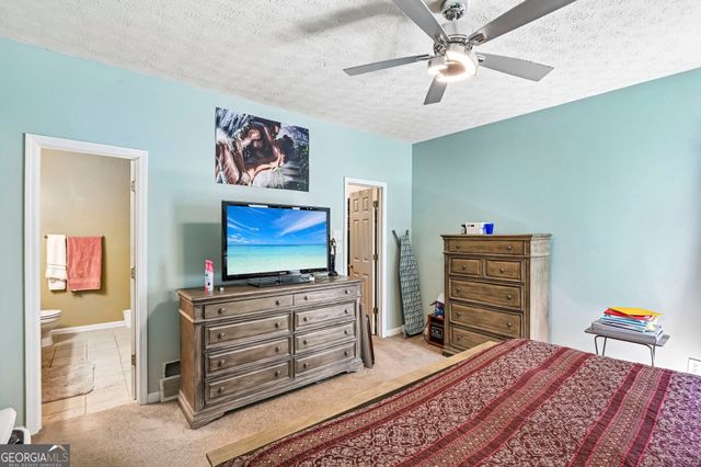 1117 W Shore Drive, Riverdale, GA 30296