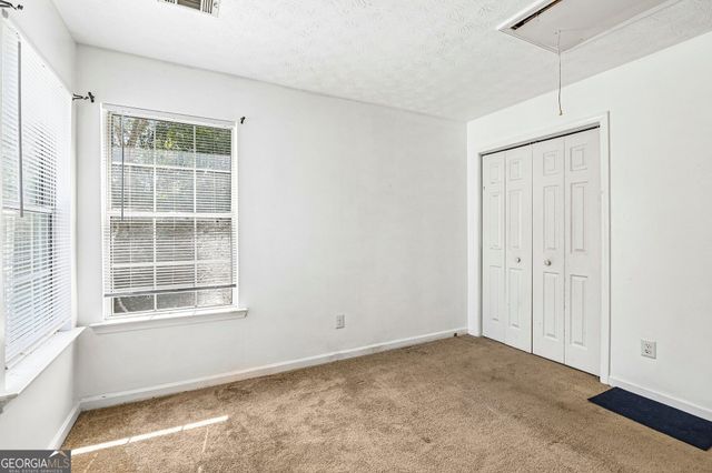 1117 W Shore Drive, Riverdale, GA 30296