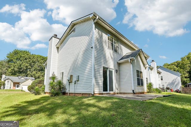 1117 W Shore Drive, Riverdale, GA 30296