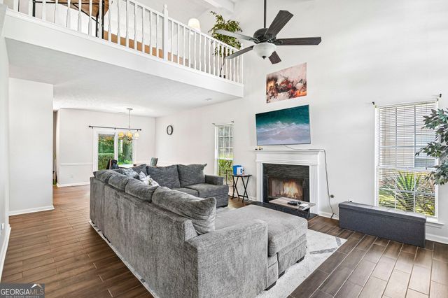 1117 W Shore Drive, Riverdale, GA 30296
