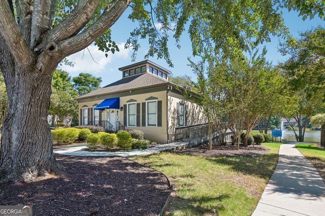 1117 W Shore Drive, Riverdale, GA 30296