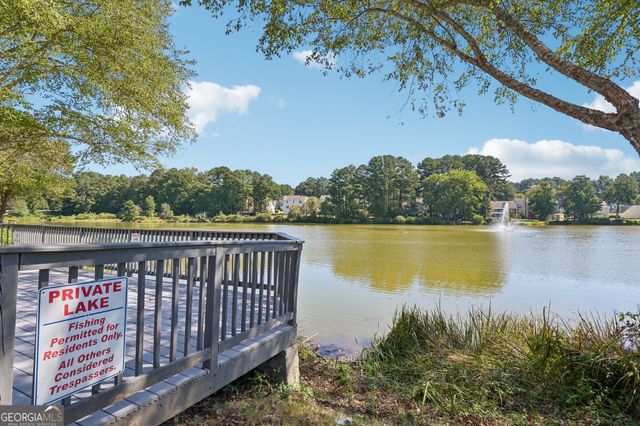 1117 W Shore Drive, Riverdale, GA 30296