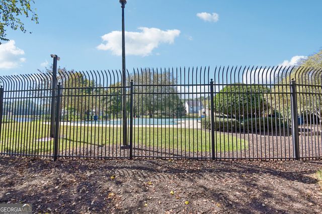 1117 W Shore Drive, Riverdale, GA 30296
