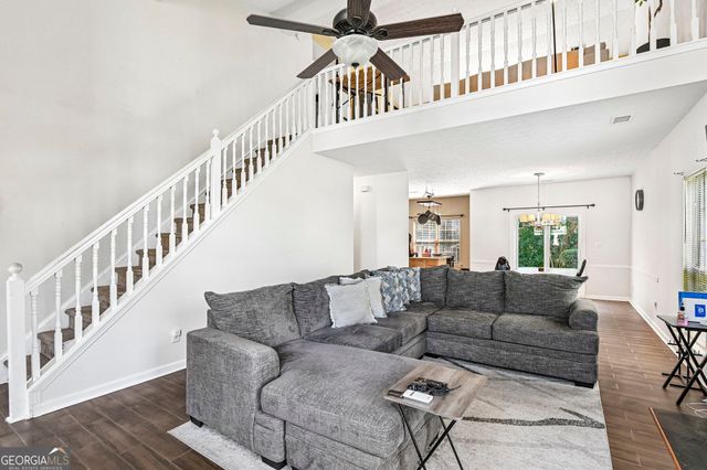 1117 W Shore Drive, Riverdale, GA 30296
