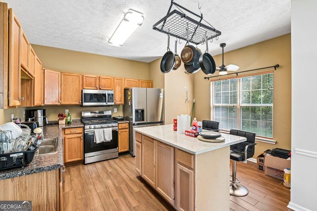 1117 W Shore Drive, Riverdale, GA 30296
