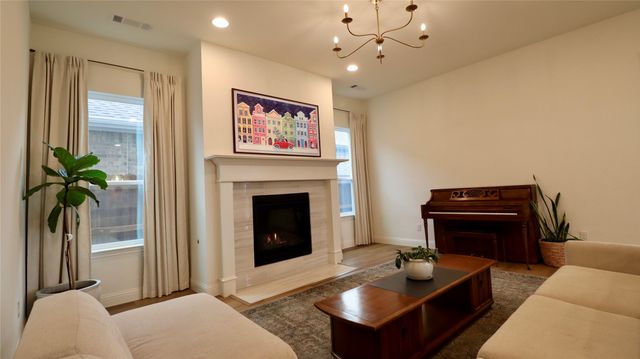6749 Lake Overlook Drive, Fort Worth, TX 76135