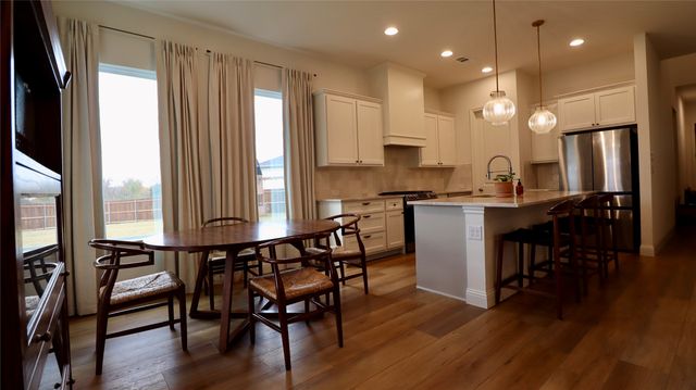 6749 Lake Overlook Drive, Fort Worth, TX 76135