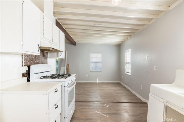 2011 Paso Robles, Oceano, CA 93445