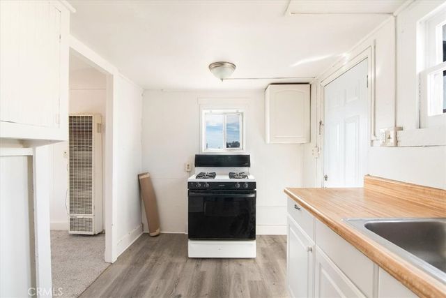 2011 Paso Robles, Oceano, CA 93445