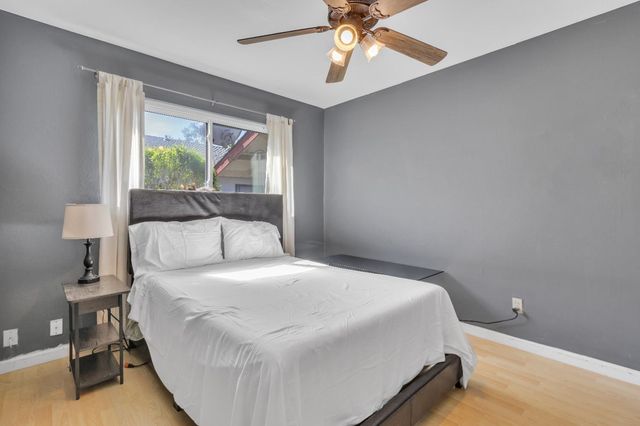 3531 Rosemont Dr, Sacramento, CA 95826