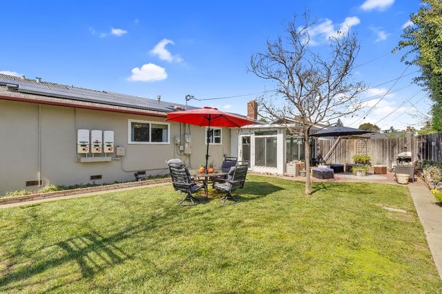 3531 Rosemont Dr, Sacramento, CA 95826