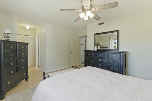 3531 Rosemont Dr, Sacramento, CA 95826